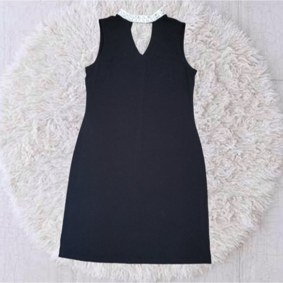 LORI M Collection Rhinestone Mock Neck Peep Hole V Neck Dress- Large- NWOT - Picture 2 of 14